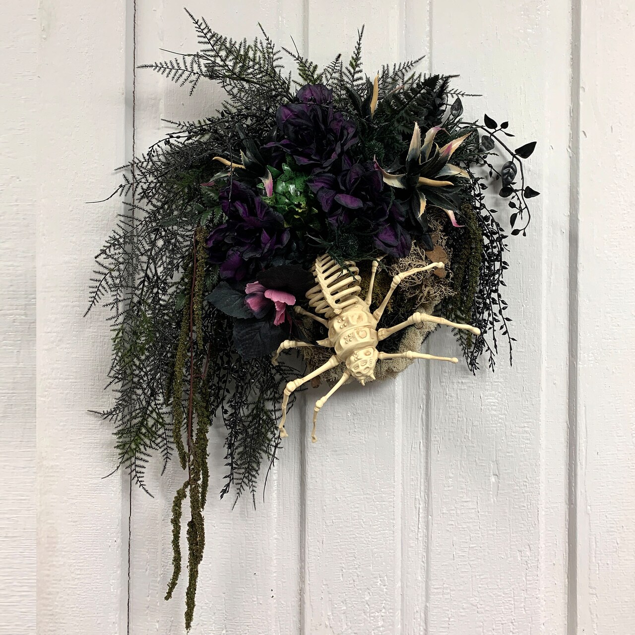 Spooky Halloween Floral Wreath with FloraCraft®